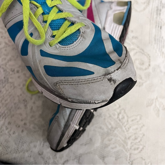 Nike Air Max shoes - Picture 3 of 6